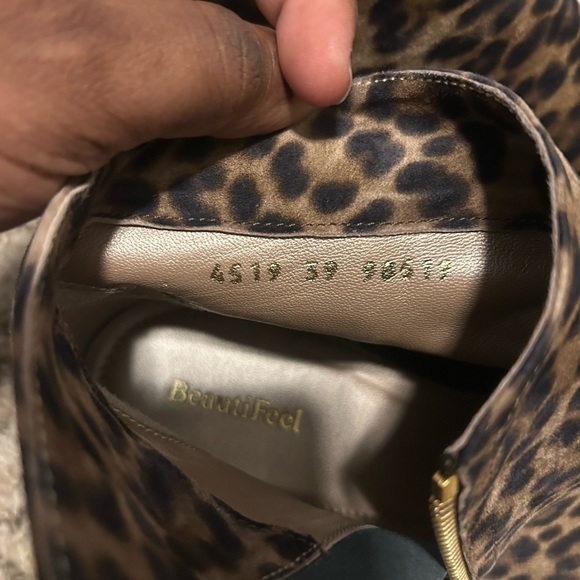 BEAUTIFEEL Alexa Leopard Print Boots Size 39 - Picture 9 of 10